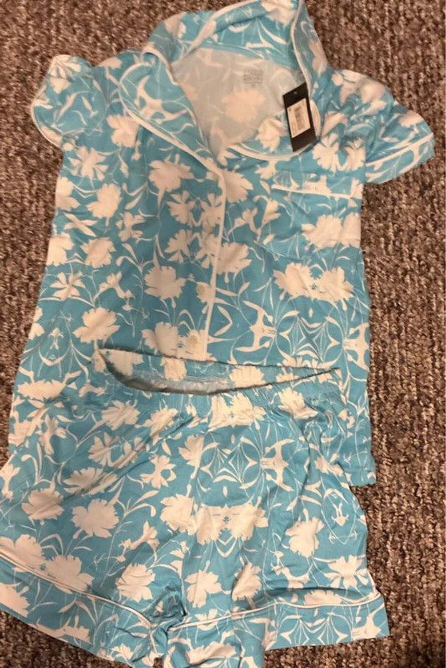 Women’s sz xs nwt studio Badgley mischka blue flower pajama set shorts shirt